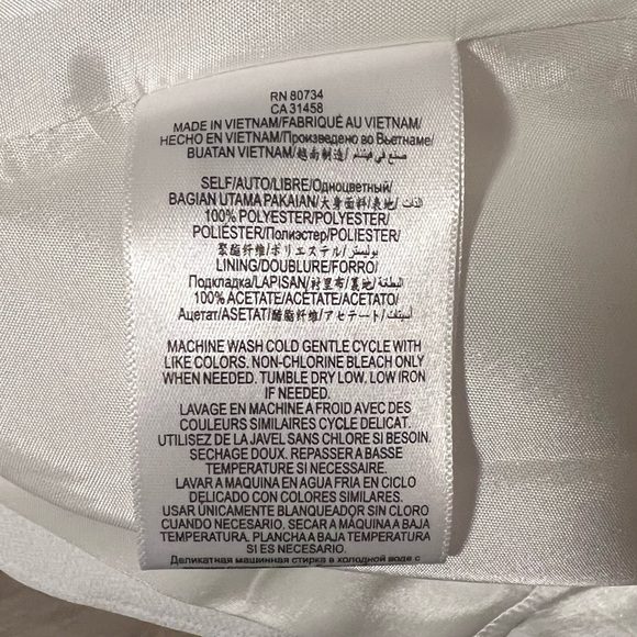 NWT BCBG Generation White Vest Medium - Picture 7 of 7